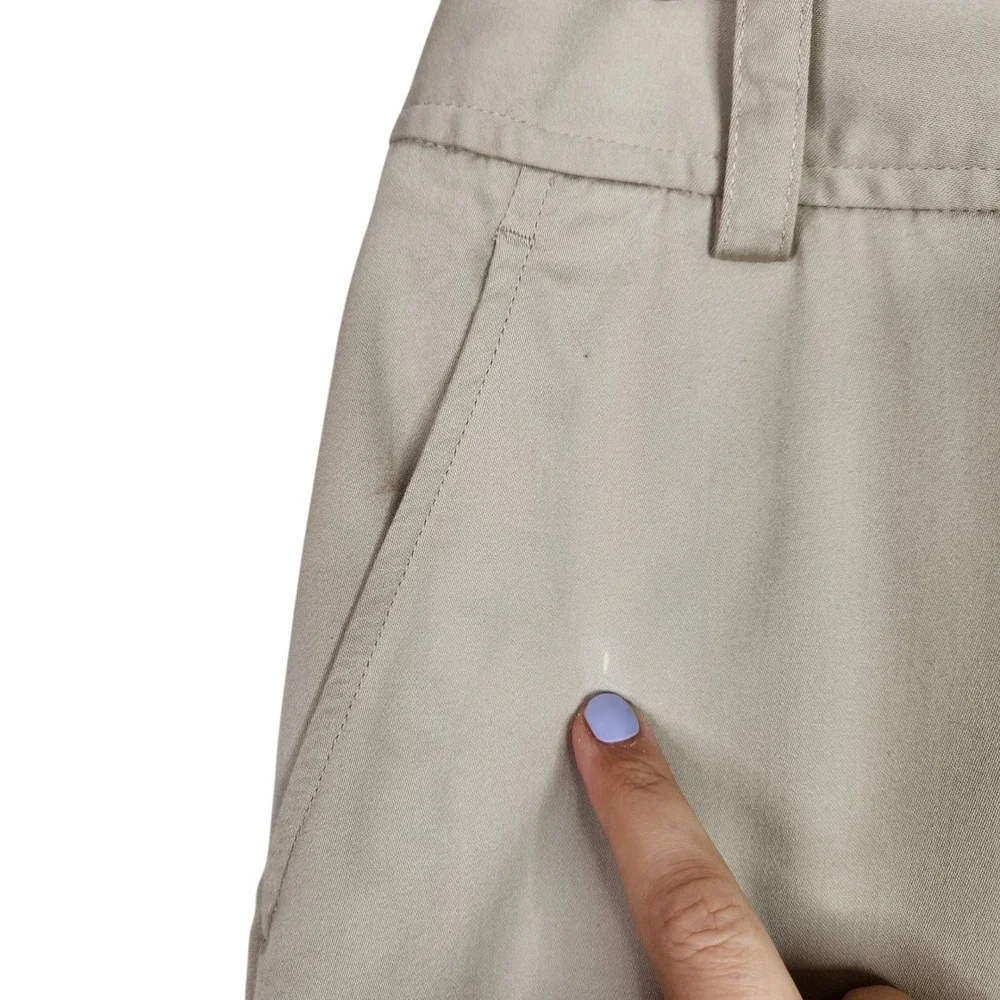 St. John Sport classic khaki